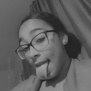 Meet your Posher, Danaya